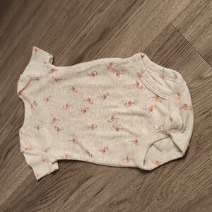 🐻  Baby Onesie Size 6M